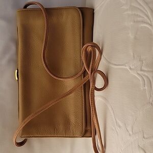 Stone Mountain Tan Crossbody/Clutch with snap closure 10"×6"